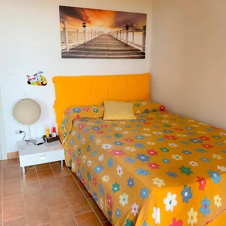 Isolabella E12 *